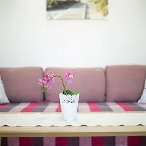 https://apartman-mares.primorje-gorskikotar.com