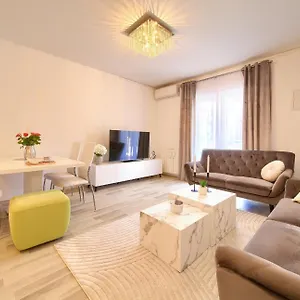 https://apartmani-assa-krk.primorje-gorskikotar.com